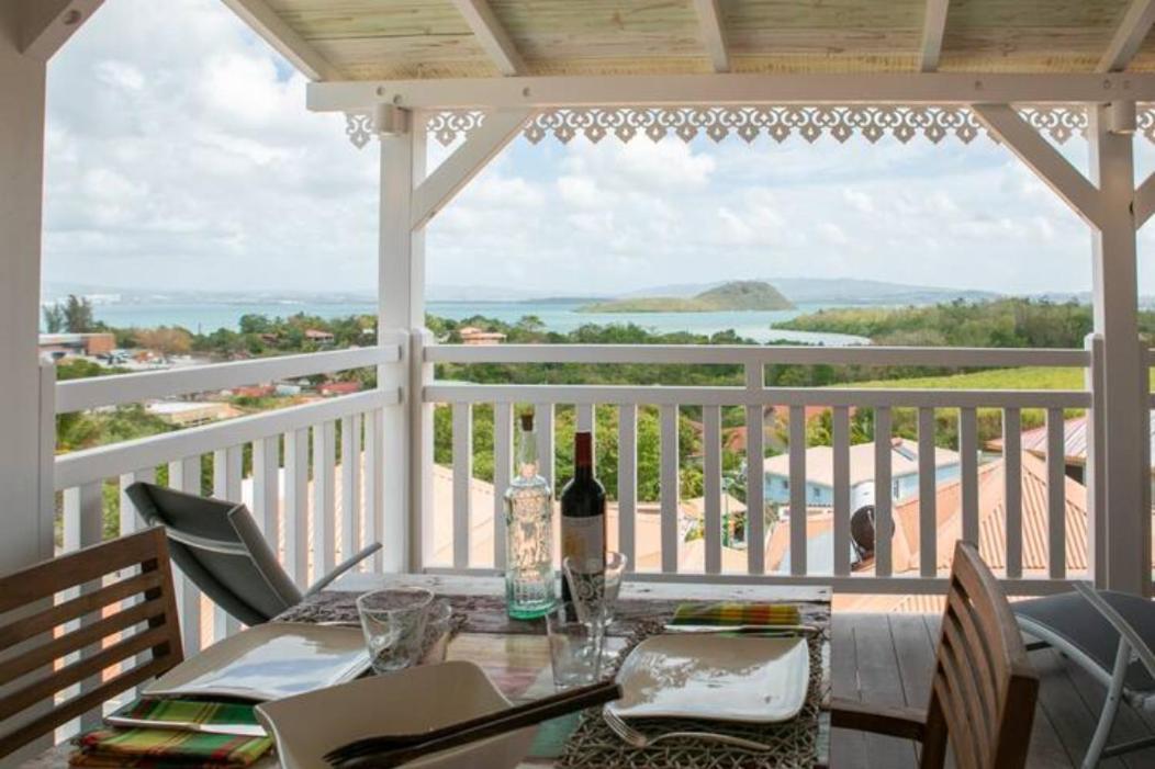 Bungalow Vanille Pacane Vue Mer avec Spa Privé Les Trois-Ilets Exterior foto